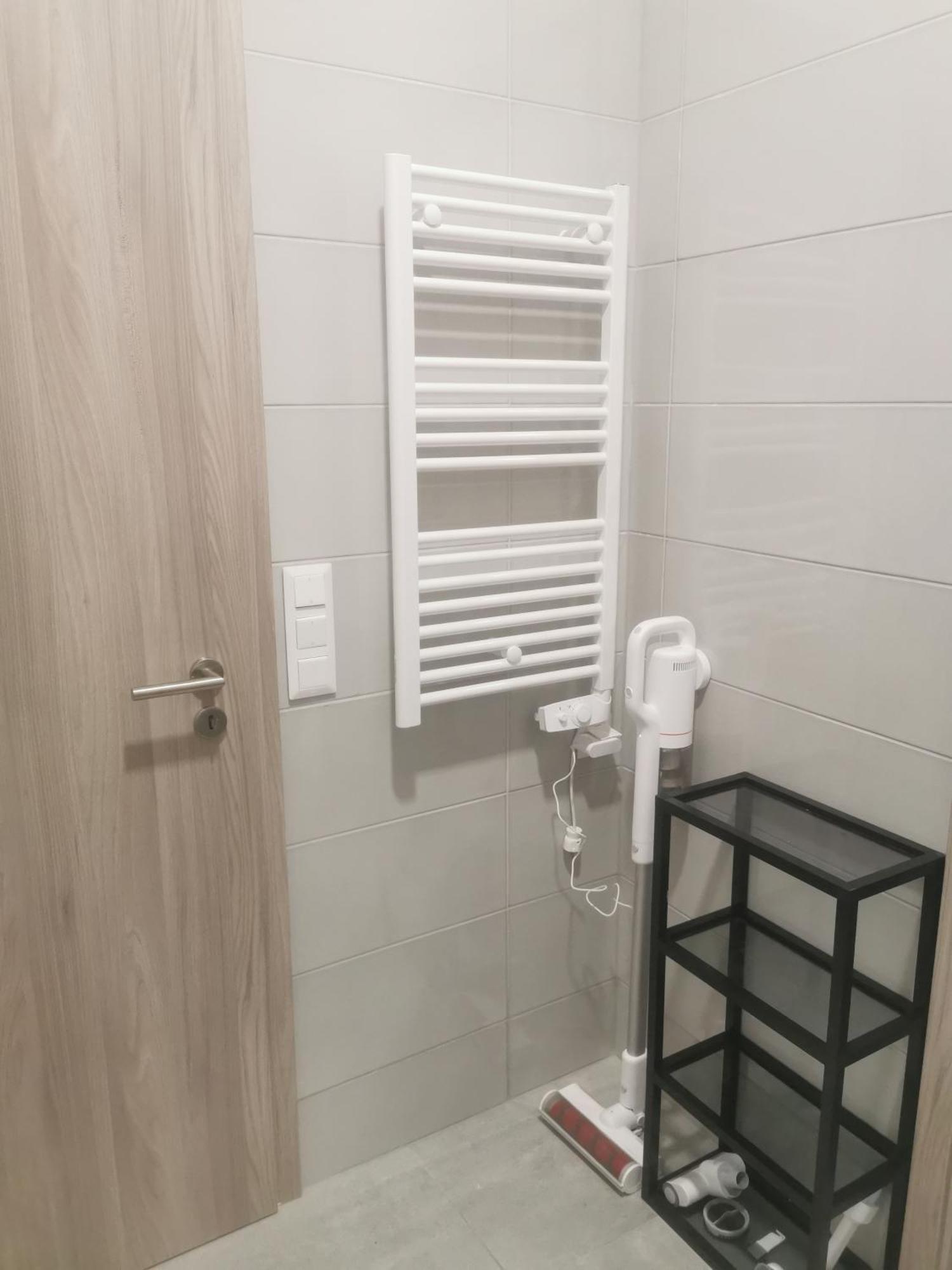 Beli Apartman Melygarazzsal Heviz Bagian luar foto