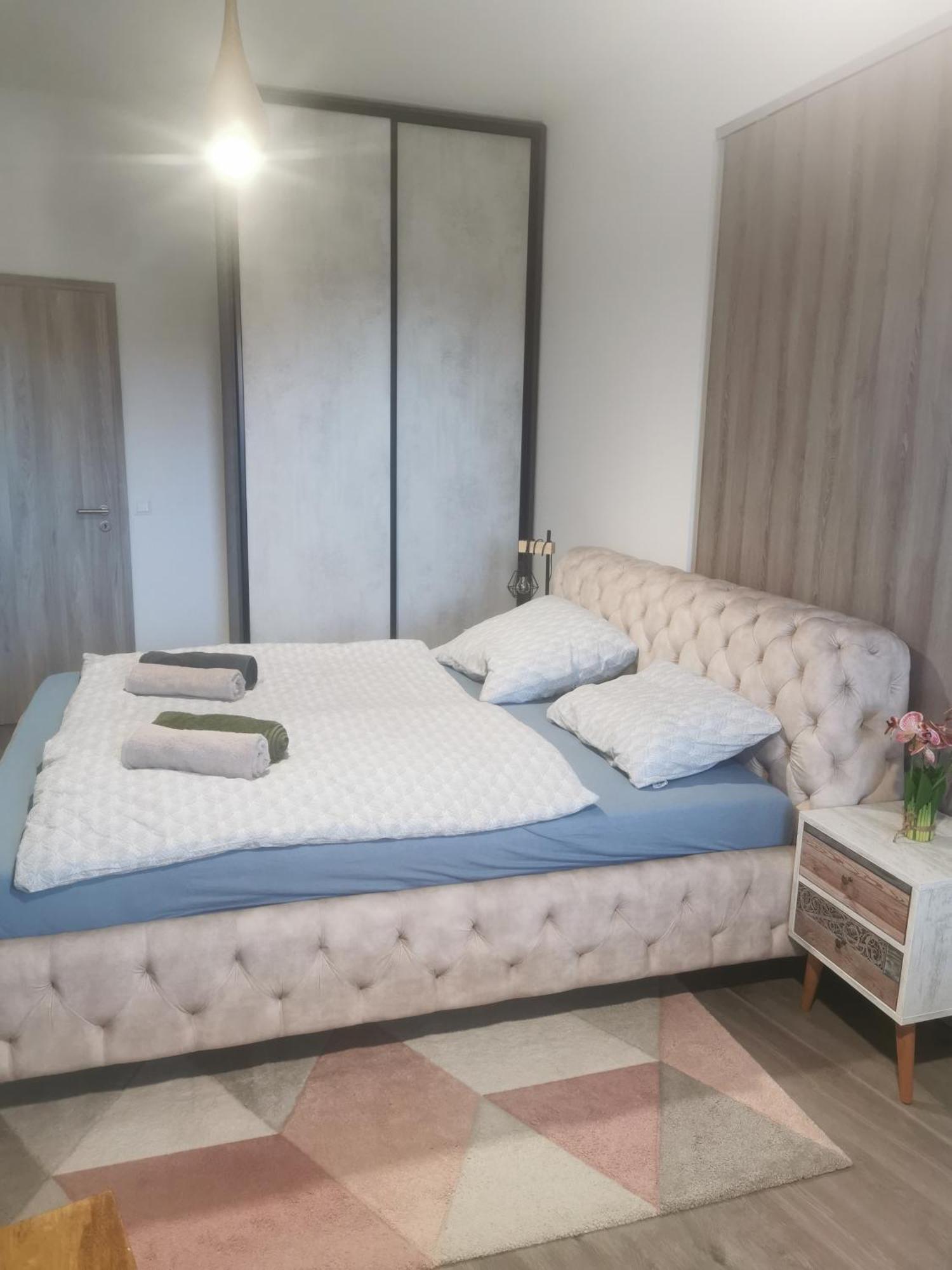 Beli Apartman Melygarazzsal Heviz Bagian luar foto